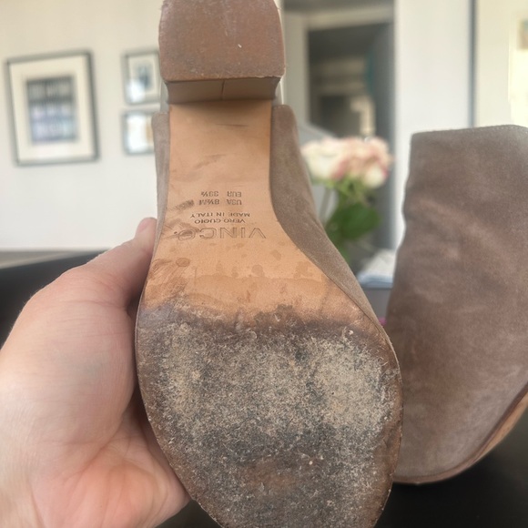 Vince Addison Peep-Toe Bootie Woodsmoke Suede - Picture 4 of 10